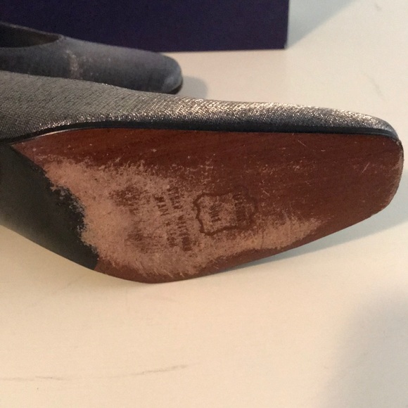 Stuart Weitzman size 6 metallic heels - Picture 2 of 4